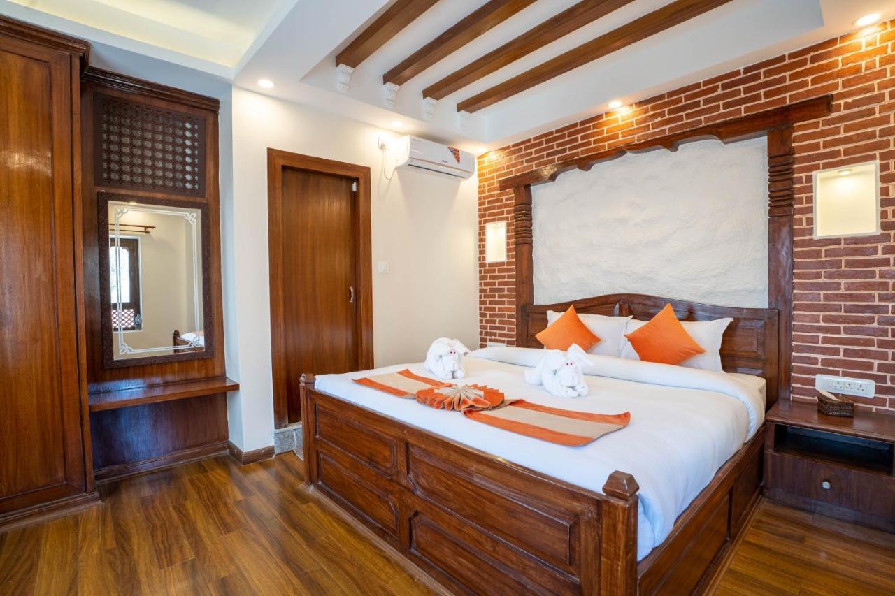 Airport Himalaya Boutique Hotel Kathmandu Exterior foto