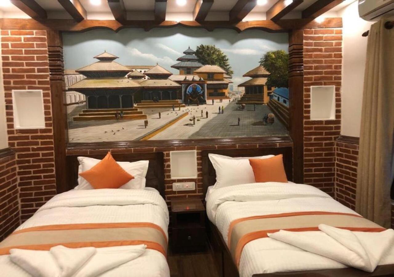 Airport Himalaya Boutique Hotel Kathmandu Exterior foto