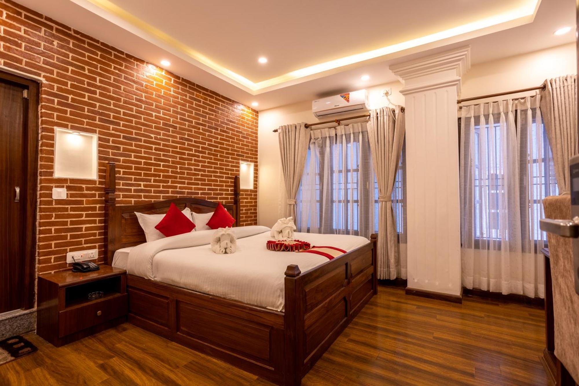 Airport Himalaya Boutique Hotel Kathmandu Exterior foto